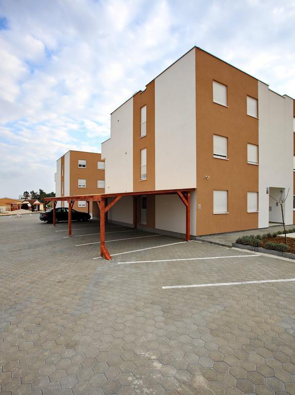 Apartament Village Nin