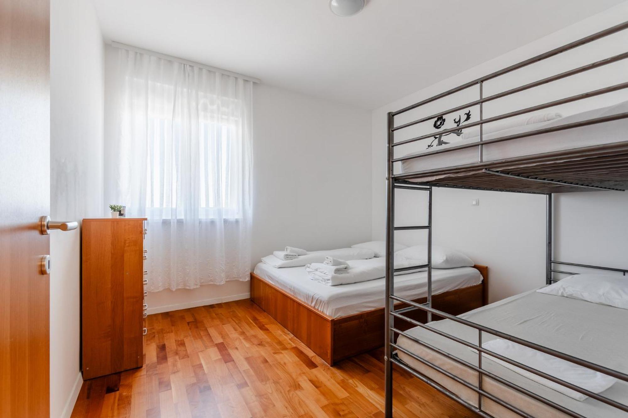 Apartment Village Nin