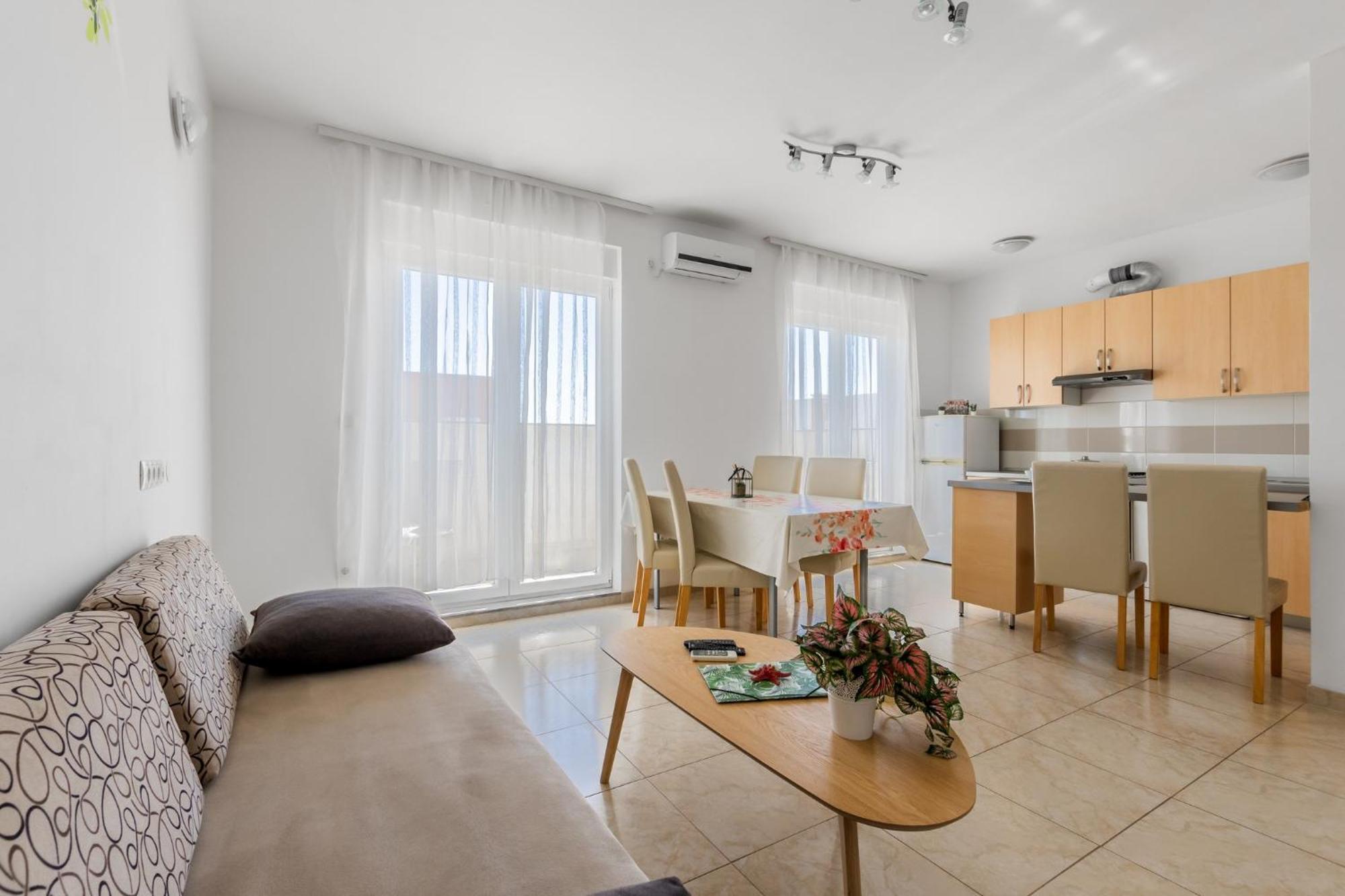 Apartment Apartment Village Nin