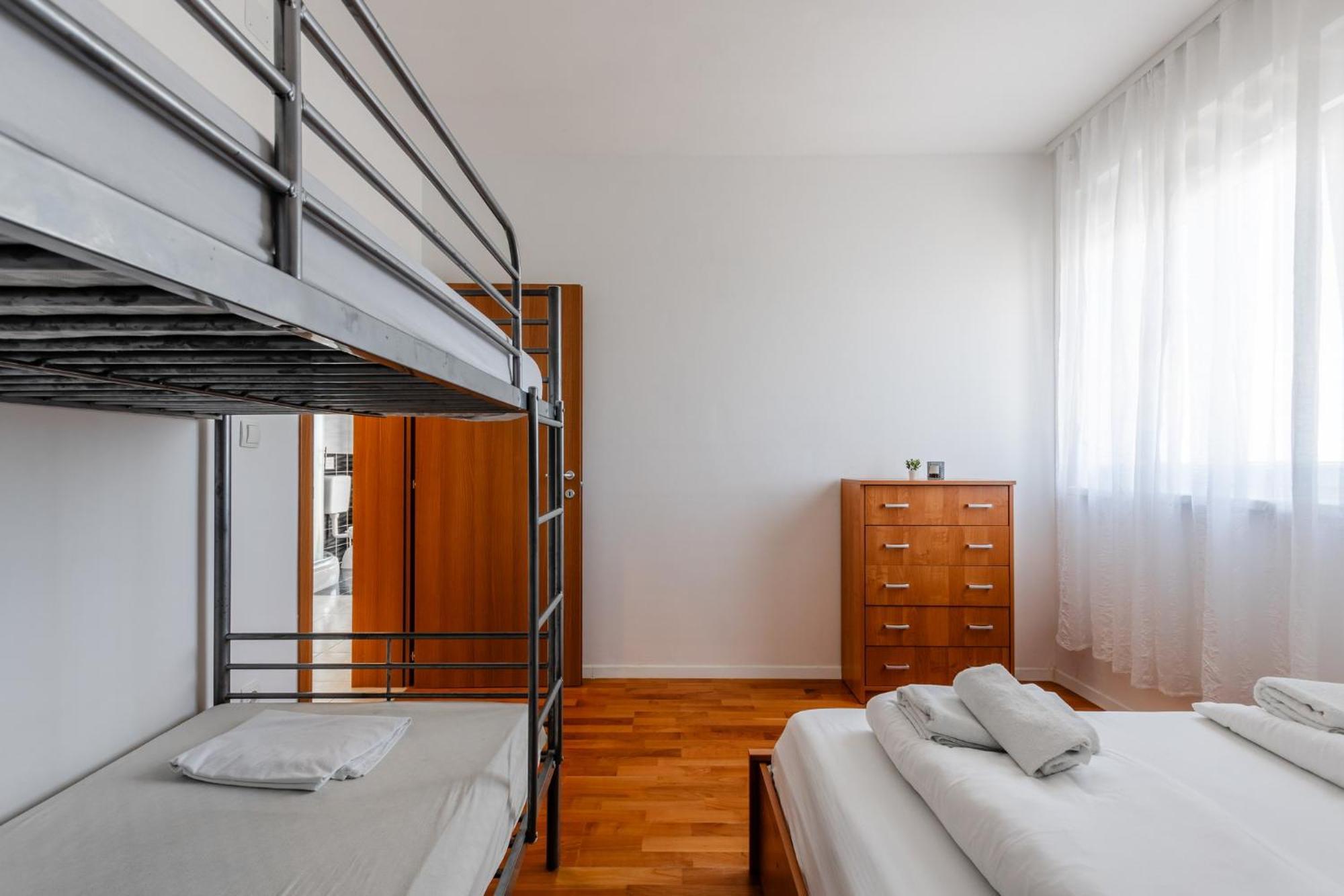 Apartment Village Nin