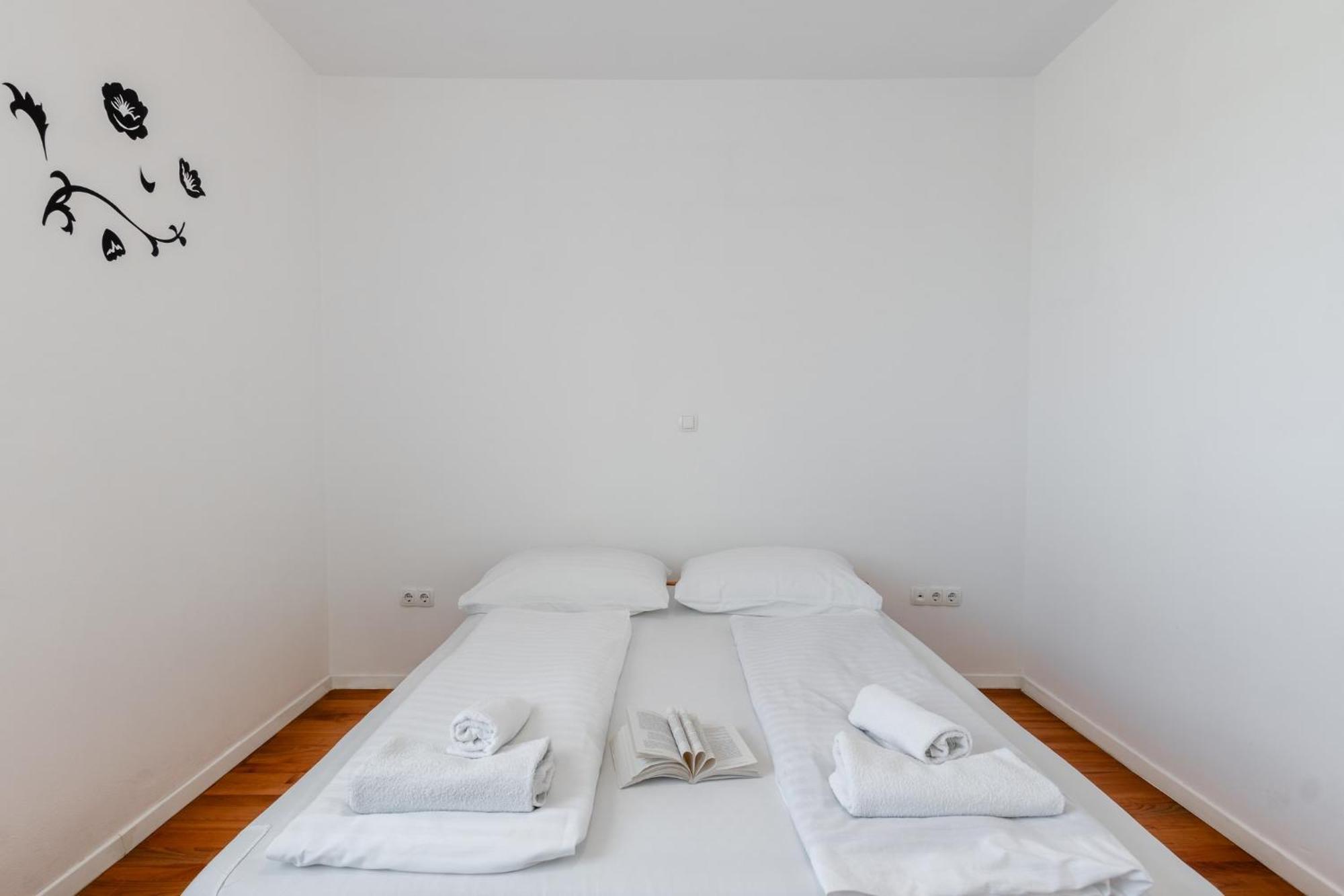 Apartment Village Nin * Nin
