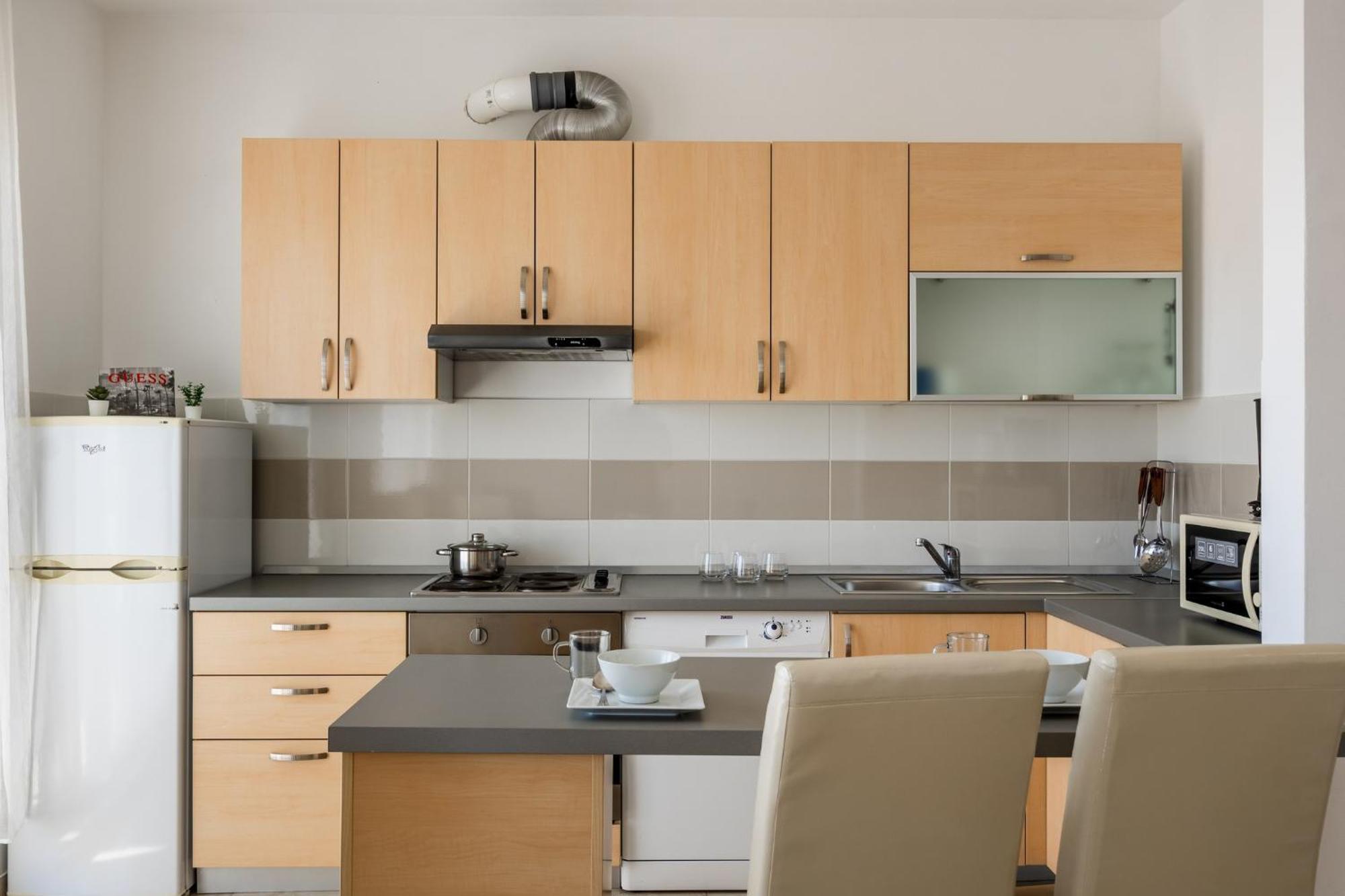 Apartment Village Nin Nin
